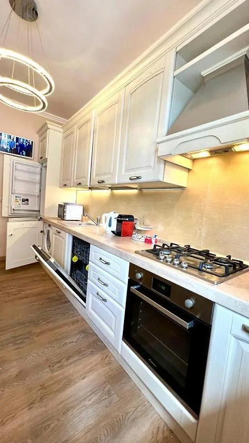 Bellaria Casa Indipendente-Giardino Privato-Free Parking-Wifi-Strategic Location 5 Terre-Portofino Apartment Rapallo 0*,  Italy