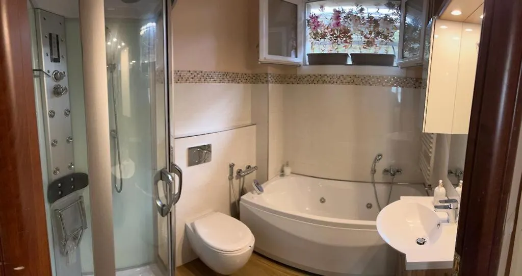 Bellaria Casa Indipendente-Giardino Privato-Free Parking-Wifi-Strategic Location 5 Terre-Portofino Apartment Rapallo 0*,